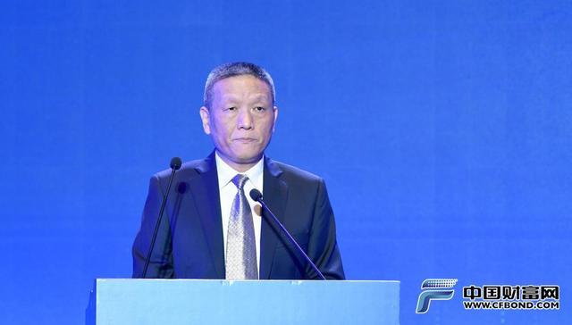 罗建林:服务黄金珠宝企业,罗湖找到了发展黄金金融的特色之路(图1) 罗建林:服务黄金珠宝企业,罗湖找到了发展黄金金融的特色之路(图1)